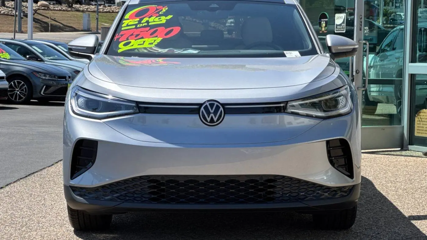 2025 Volkswagen ID.4 1V2VRPE81SC004383