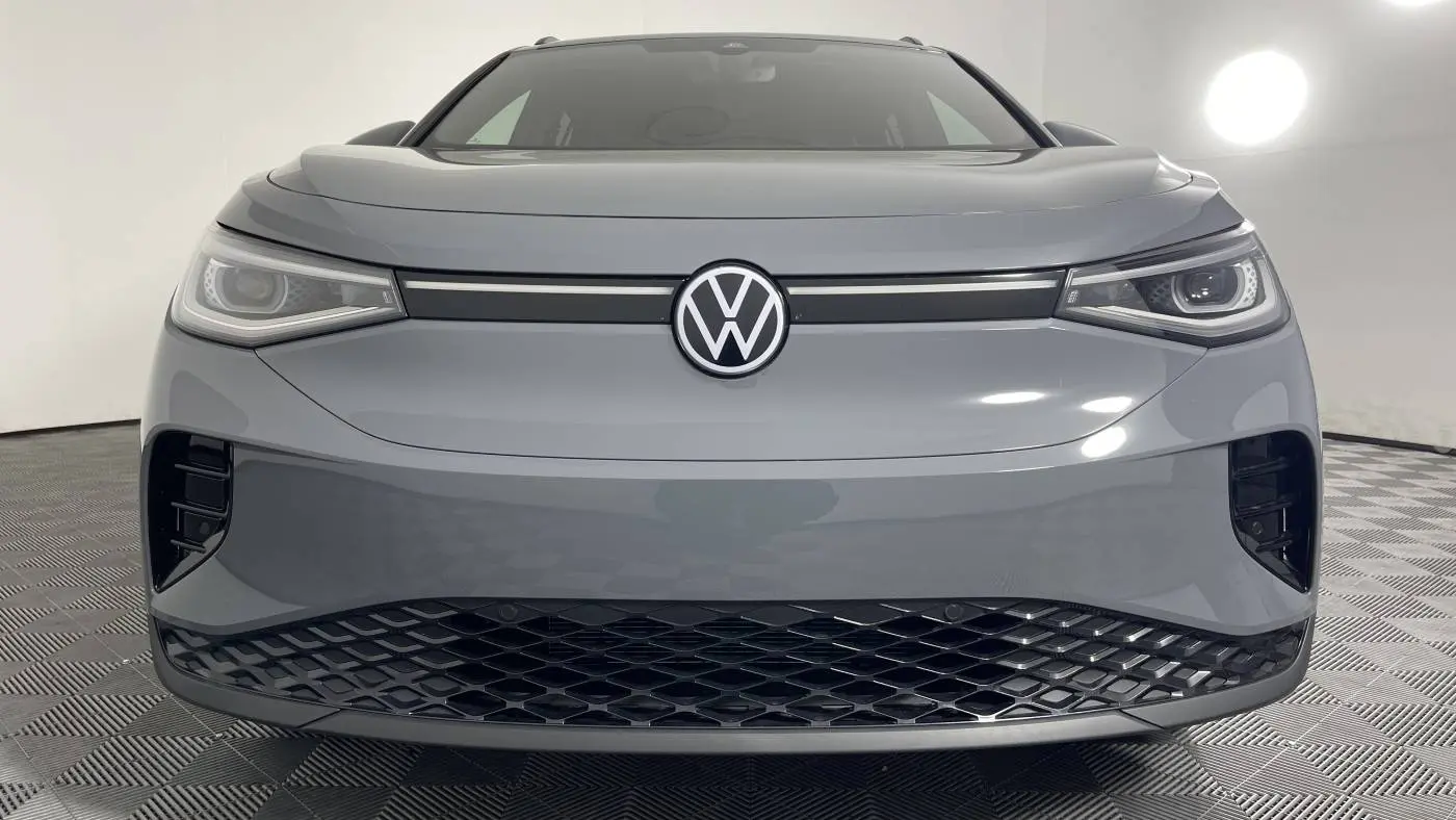2025 Volkswagen ID.4 1V2WSPE82SC003445