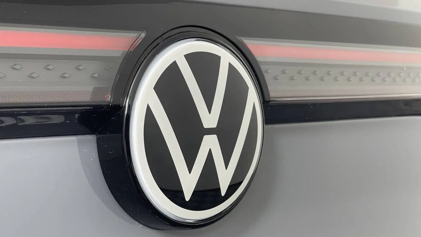 2025 Volkswagen ID.4 1V2WSPE82SC003445