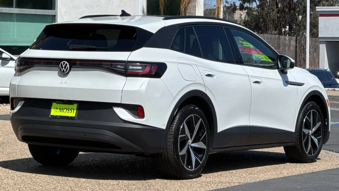 2025 Volkswagen ID.4 1V2VRPE87SC004078
