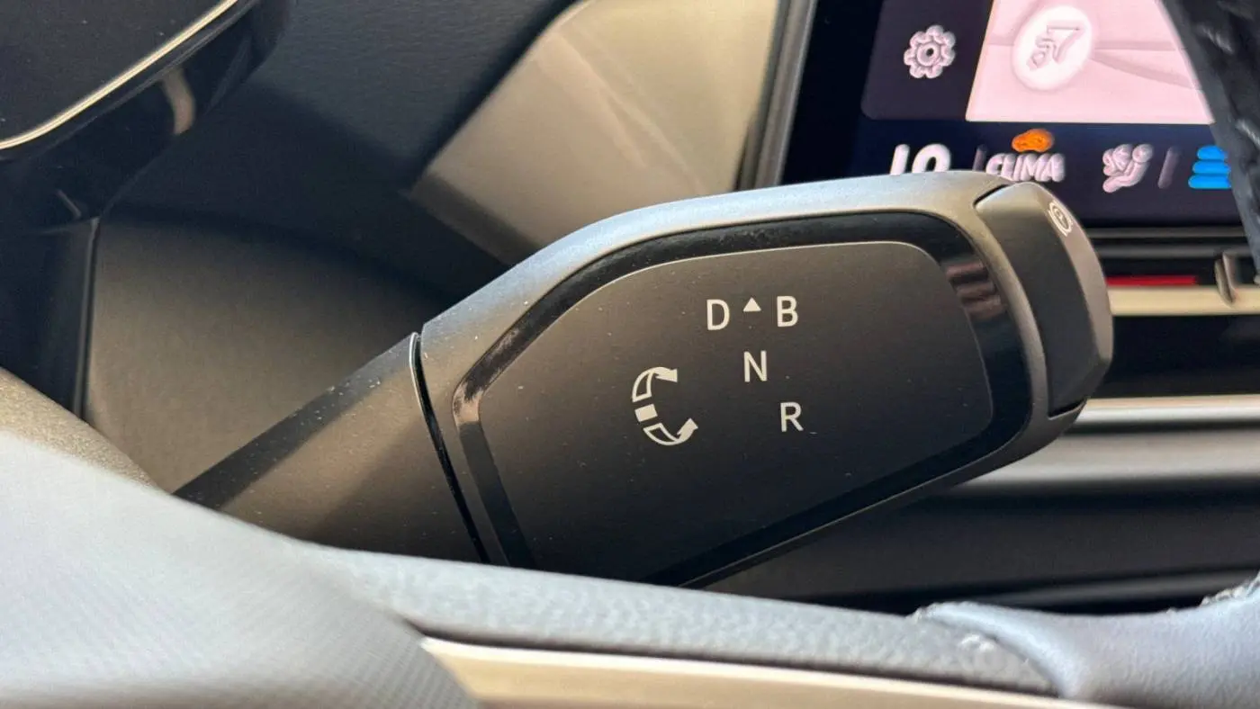 2025 Volkswagen ID.4 1V2VRPE87SC004078