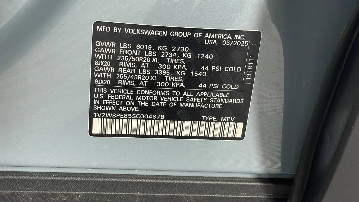 2025 Volkswagen ID.4 1V2WSPE85SC004878