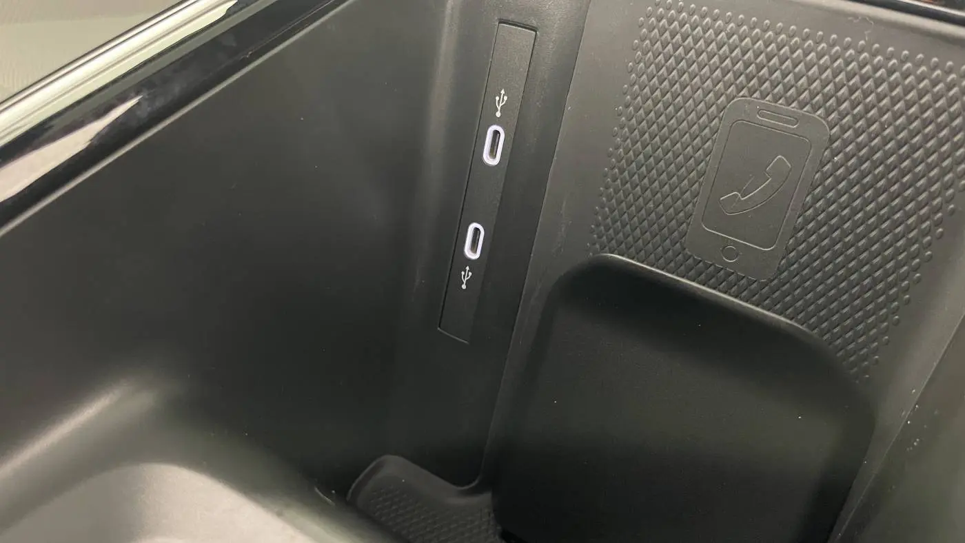 2025 Volkswagen ID.4 1V2WSPE85SC004878