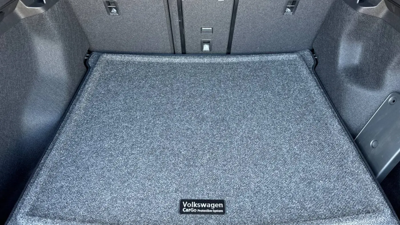 2025 Volkswagen ID.4 1V2VRPE81SC004383
