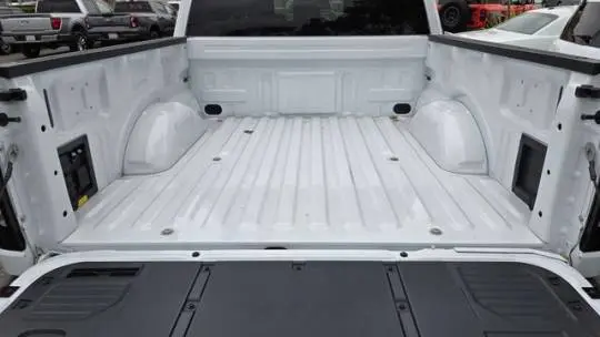 2025 Ford F-150 Lightning 1FT6W1B72SWG01225
