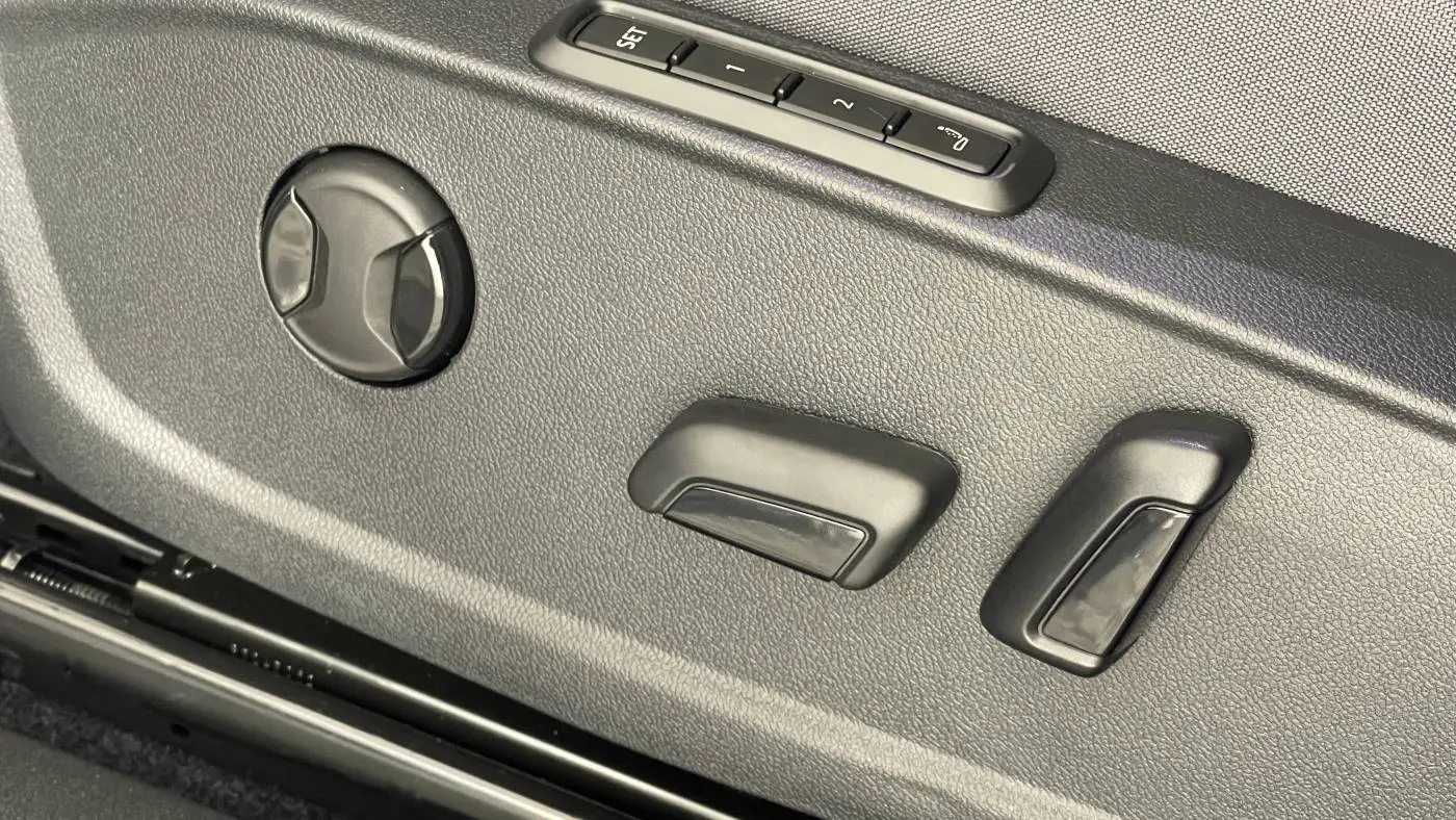 2025 Volkswagen ID.4 1V2WSPE82SC003445