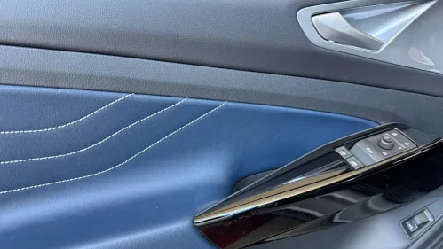 2025 Volkswagen ID.4 1V2VRPE81SC004383