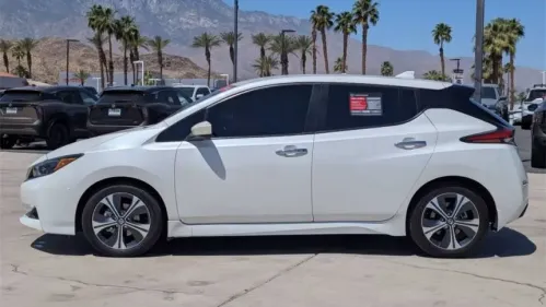 2022 Nissan LEAF 1N4AZ1CV6NC560141