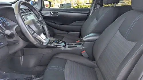 2022 Nissan LEAF 1N4AZ1CV6NC560141