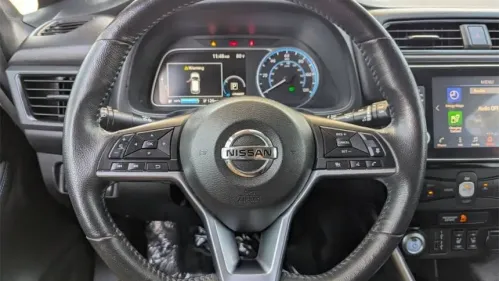 2022 Nissan LEAF 1N4AZ1CV6NC560141