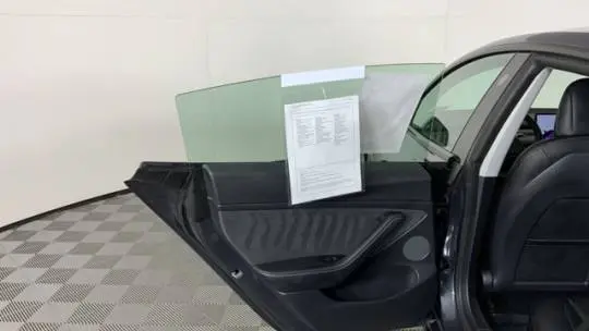 2021 Tesla Model 3 5YJ3E1EB9MF061756