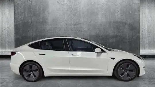 2021 Tesla Model 3 5YJ3E1EB4MF925208