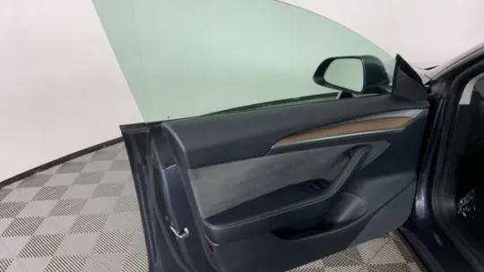 2021 Tesla Model 3 5YJ3E1EB9MF061756