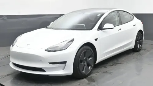 2023 Tesla Model 3 5YJ3E1EA7PF568411