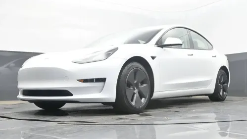 2023 Tesla Model 3 5YJ3E1EA7PF568411