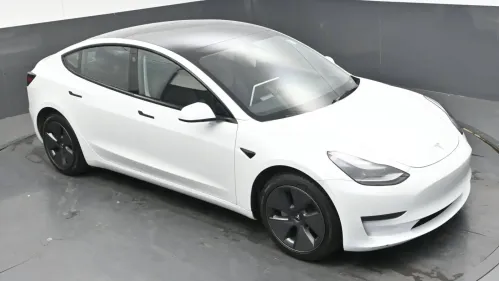 2023 Tesla Model 3 5YJ3E1EA7PF568411
