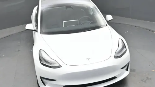 2023 Tesla Model 3 5YJ3E1EA7PF568411