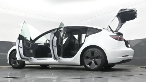 2023 Tesla Model 3 5YJ3E1EA7PF568411