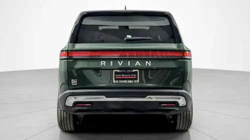 2023 Rivian R1S - Images - 4