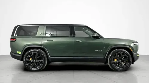 2023 Rivian R1S - Images - 6