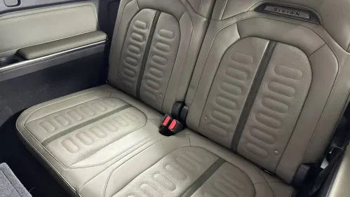 2023 Rivian R1S - Images - 14