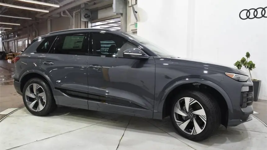 2025 Audi Q6 e-tron WA124BGF5SA036700