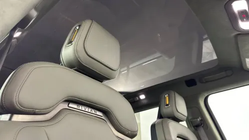 2023 Rivian R1S - Images - 17