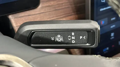 2023 Rivian R1S - Images - 22