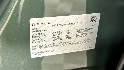 2023 Rivian R1S - Images - 27