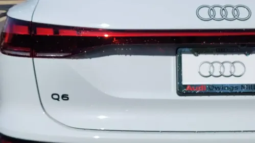 2025 Audi Q6 e-tron WA124BGFXSA036336