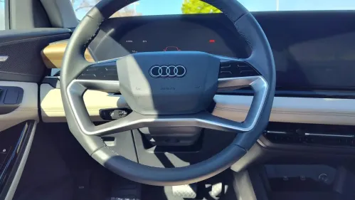 2025 Audi Q6 e-tron WA124BGFXSA036336