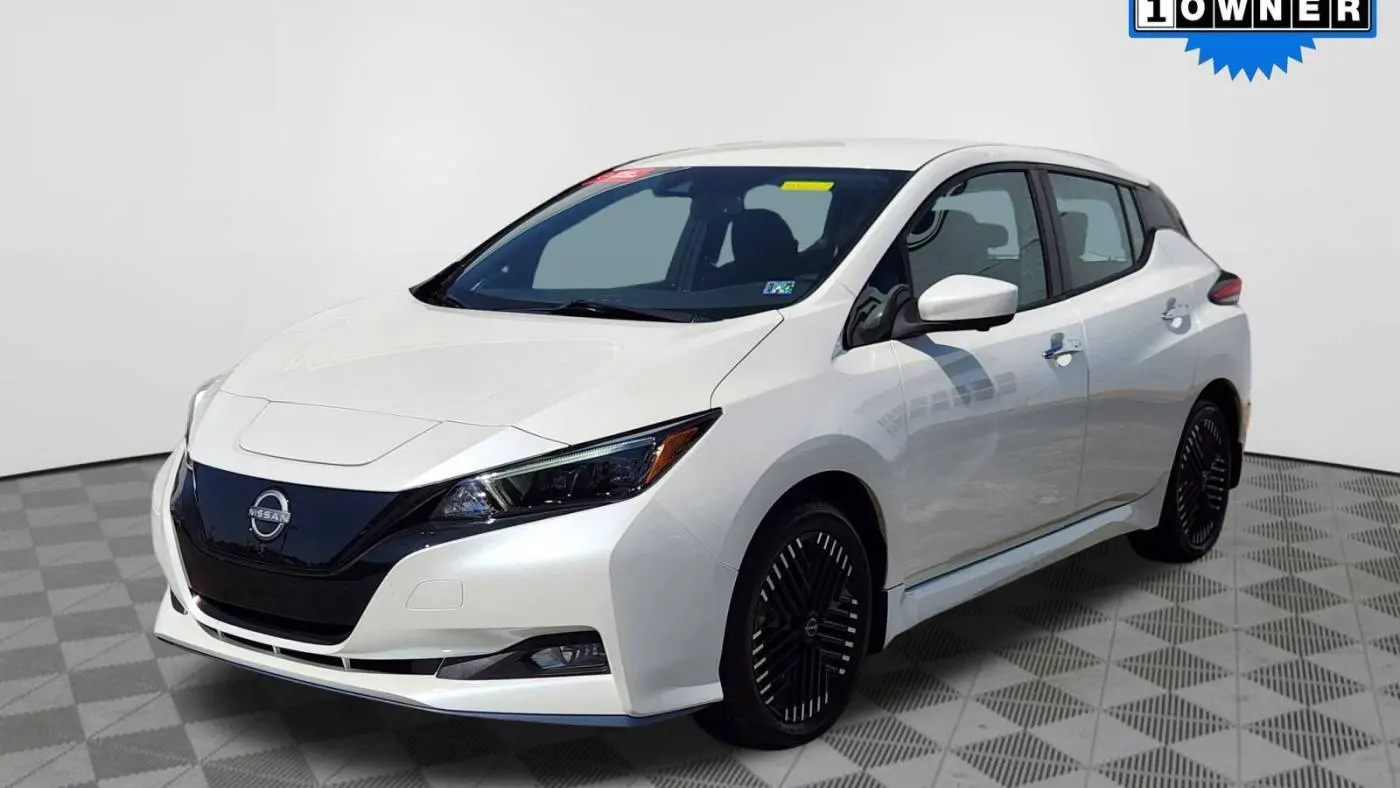 2023 Nissan LEAF 1N4CZ1CV3PC557242