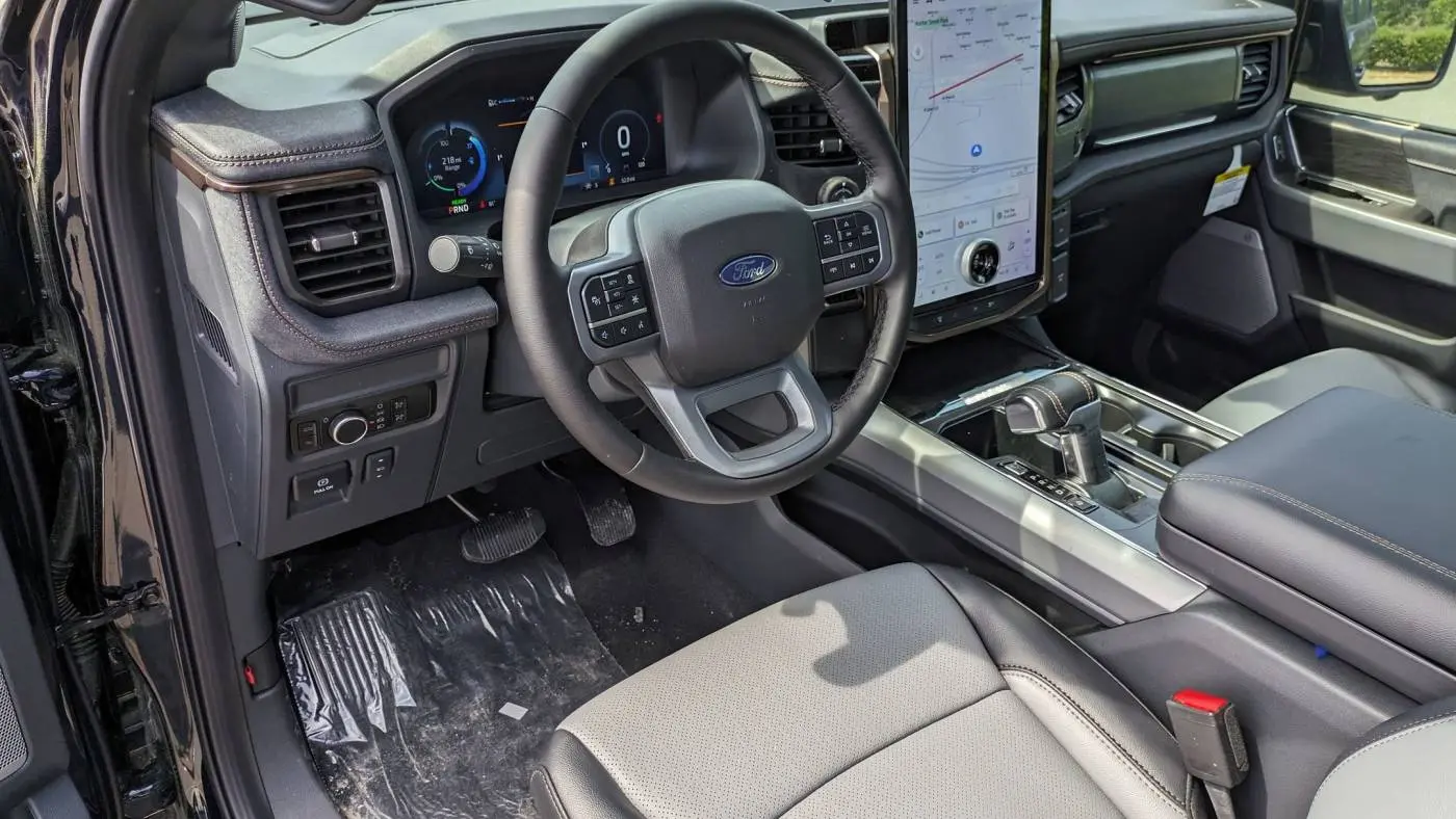 2025 Ford F-150 Lightning 1FT6W5L70SWG00807