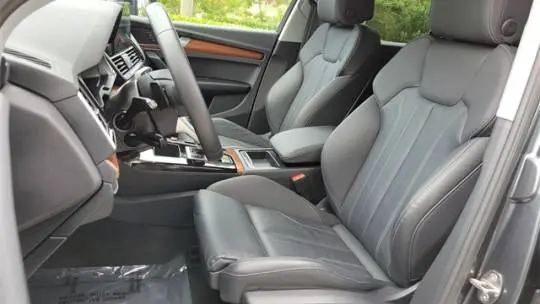 2022 Audi Q5 WA1G2AFY8N2086479
