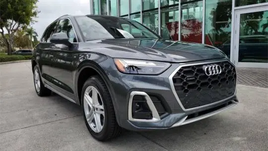 2022 Audi Q5 WA1G2AFY8N2086479