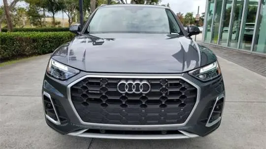2022 Audi Q5 WA1G2AFY8N2086479