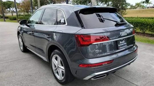 2022 Audi Q5 WA1G2AFY8N2086479