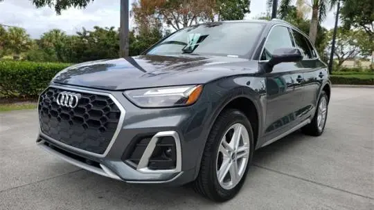 2022 Audi Q5 WA1G2AFY8N2086479