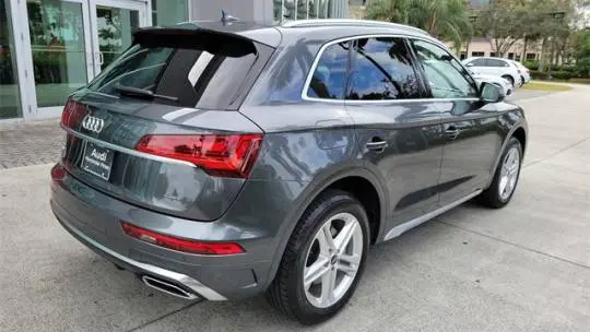 2022 Audi Q5 WA1G2AFY8N2086479