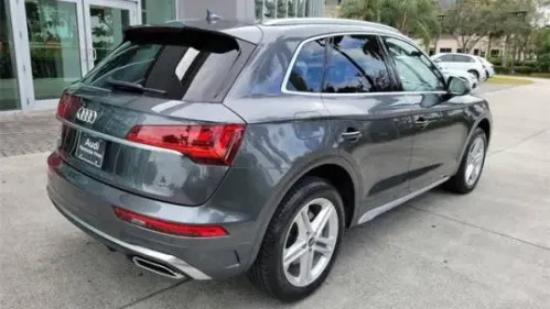 2022 Audi Q5 WA1G2AFY8N2086479
