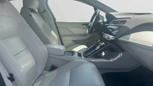 2019 Jaguar I-Pace - Images - 15