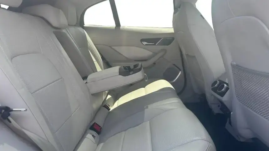 2019 Jaguar I-Pace - Images - 21