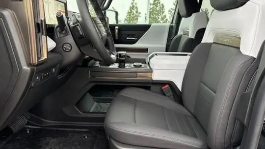 2025 GMC HUMMER EV SUV 1GKT0NDE5SU115919