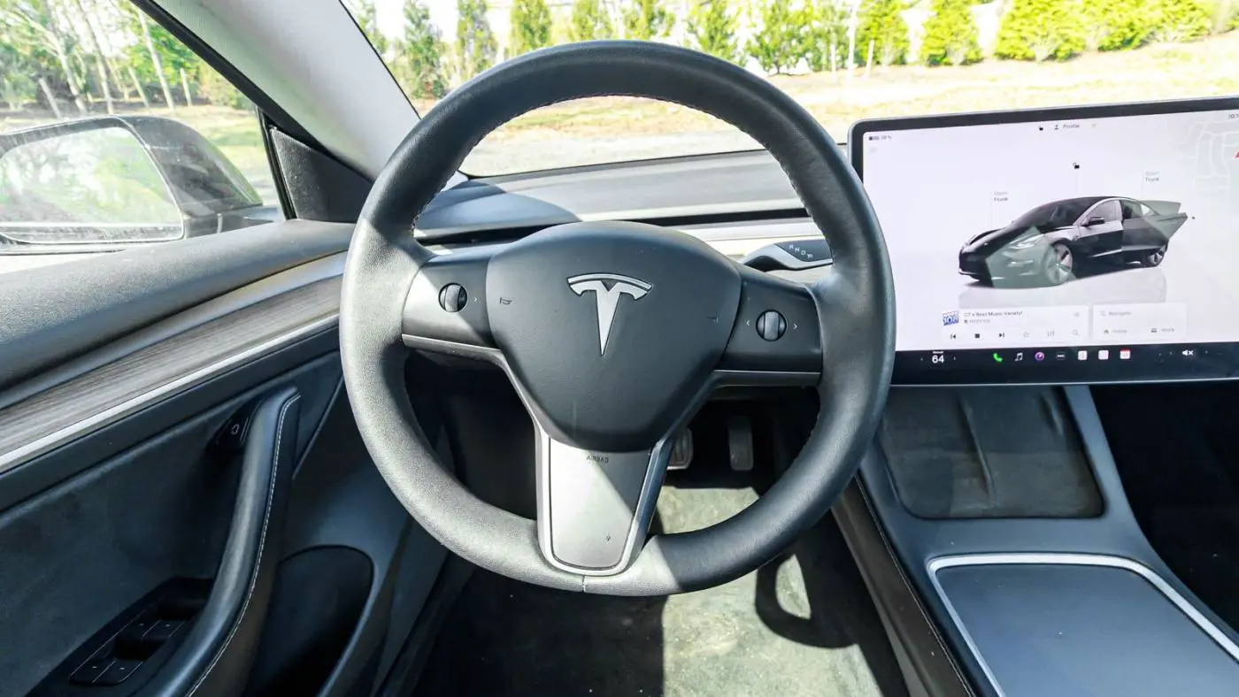 2022 Tesla Model 3 5YJ3E1EB9NF273168