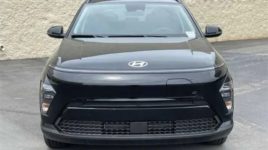 2025 Hyundai Kona Electric KM8HC3A68SU028635