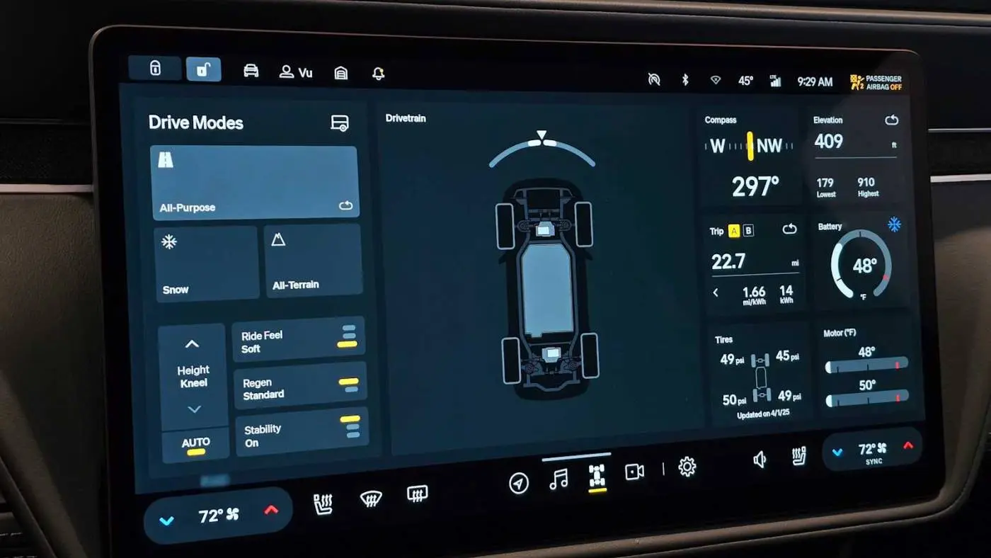 2025 Rivian R1S 7PDSGBBA6SN045481