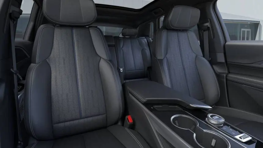 2025 Cadillac Lyriq 1GYKPNRL1SZ311119