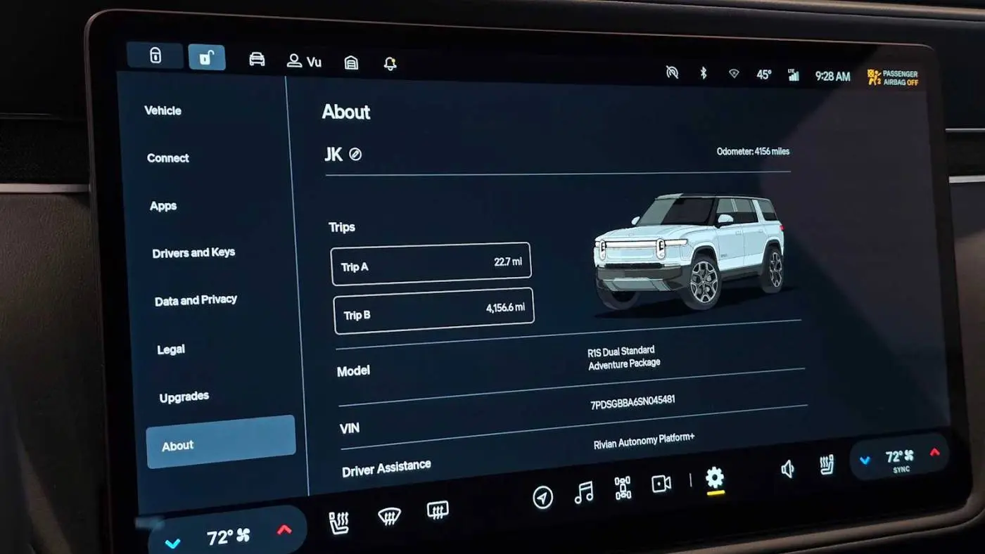 2025 Rivian R1S 7PDSGBBA6SN045481
