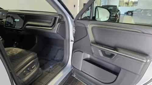 2025 Rivian R1S 7PDSGBBA6SN045481