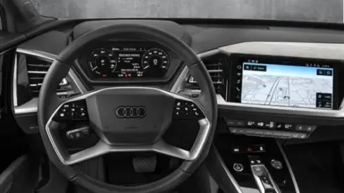 2025 Audi Q4 e-tron WA1LUBFZ5SP065093